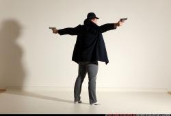 smax-jack-drawing-pistol-aiming