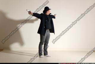 smax-jack-drawing-pistol-aiming