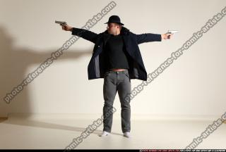 smax-jack-drawing-pistol-aiming