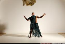 smax-eduardo-katana-slash-pose5-shawl