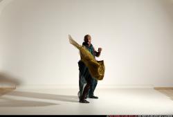 smax-eduardo-katana-slash-pose5-shawl