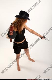 agnes-tommygun-pistol-aiming