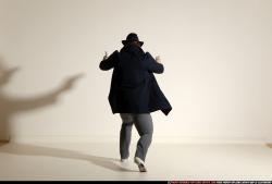 smax-jack-drawing-pistol-shooting