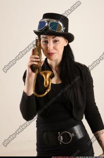 2017 09 CLAUDIA STEAMPUNK PHONE CALLING 00