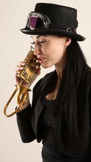 claudia-steampunk-phone-calling