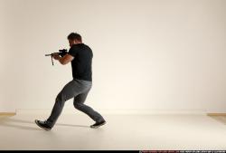 smax-jack-kneeling-m4a1-aiming