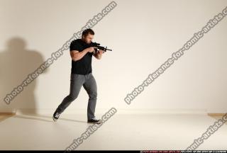 2017 09 SMAX JACK KNEELING M4A1 AIMING 218