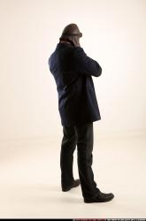 jerry-steampunk-rifle-aiming