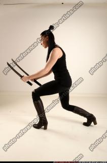 2017 10 CLAUDIA KATANAS ATTACK POSE1 02 C