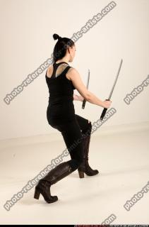 2017 10 CLAUDIA KATANAS ATTACK POSE1 05 B