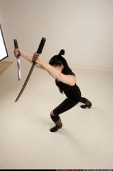 claudia-katanas-attack-pose2