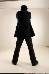 jerry-steampunk-crossbow-pistol-aiming