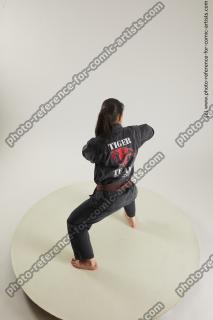 Fighting woman in kimono Ronda