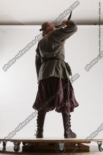 Medieval man standing poses Sigvid