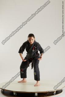 fighting young woman in kimono ronda 15b
