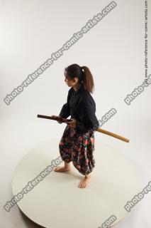 japanese woman in kimono with sword saori 06a