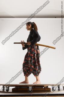 japanese woman in kimono with sword saori 06c