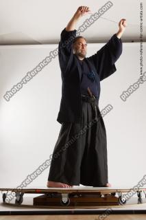 standing samurai yasuke 14c