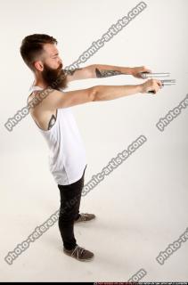 Oscar Dual Pistol Pose 